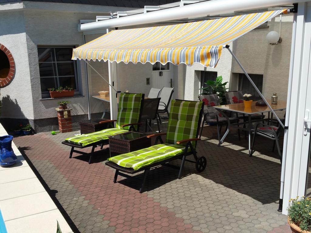 Pension Muench "Am Anger" Neuseusslitz Esterno foto