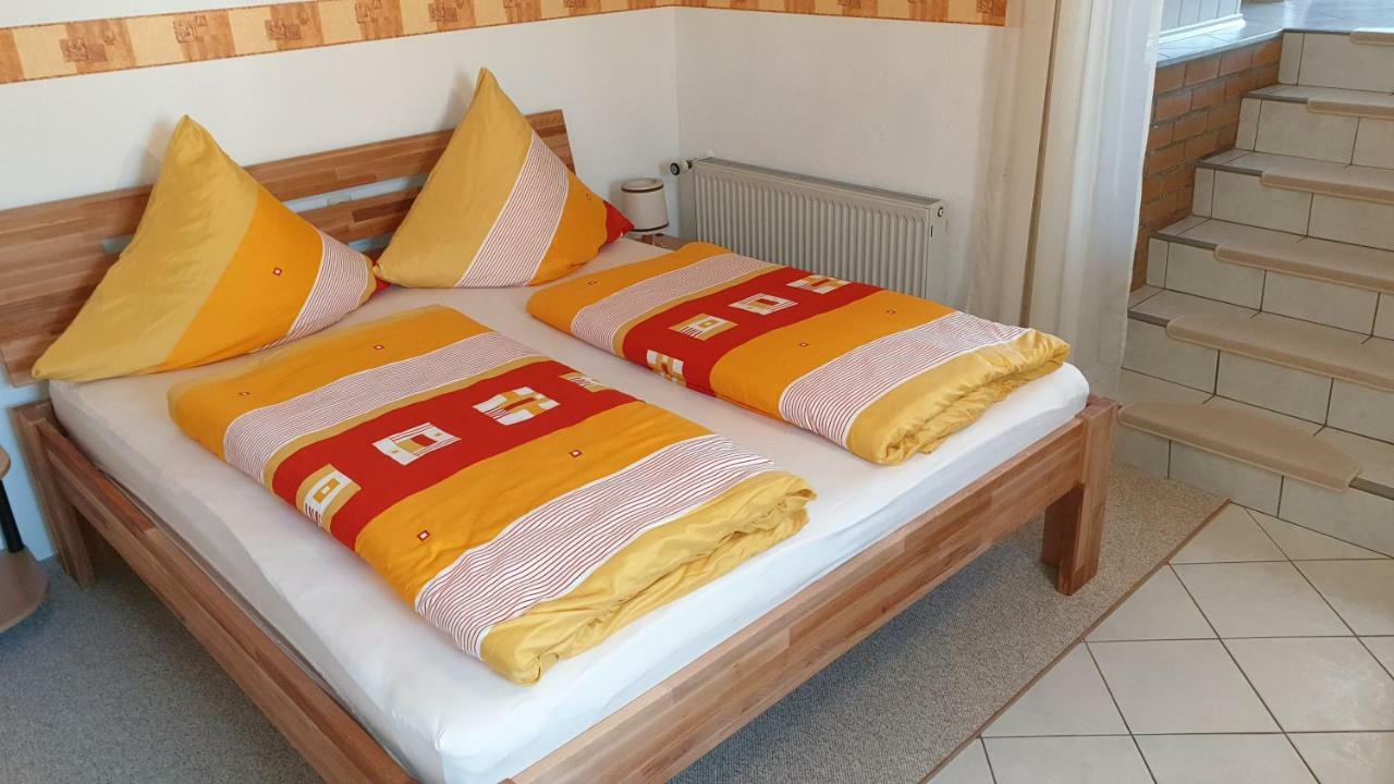 Pension Muench "Am Anger" Neuseusslitz Esterno foto